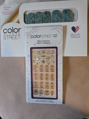Color Street Teal Floral Nail Strips & Mani Charms